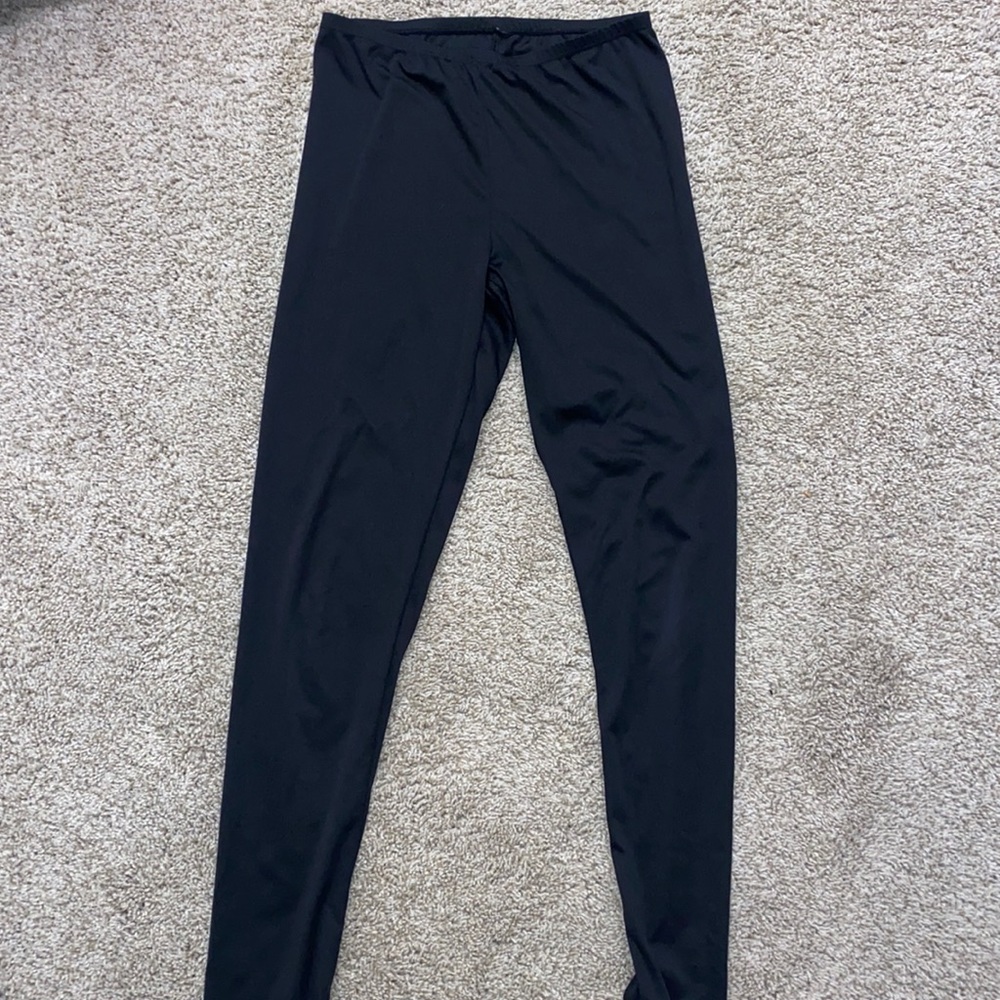 black elastic legging pants